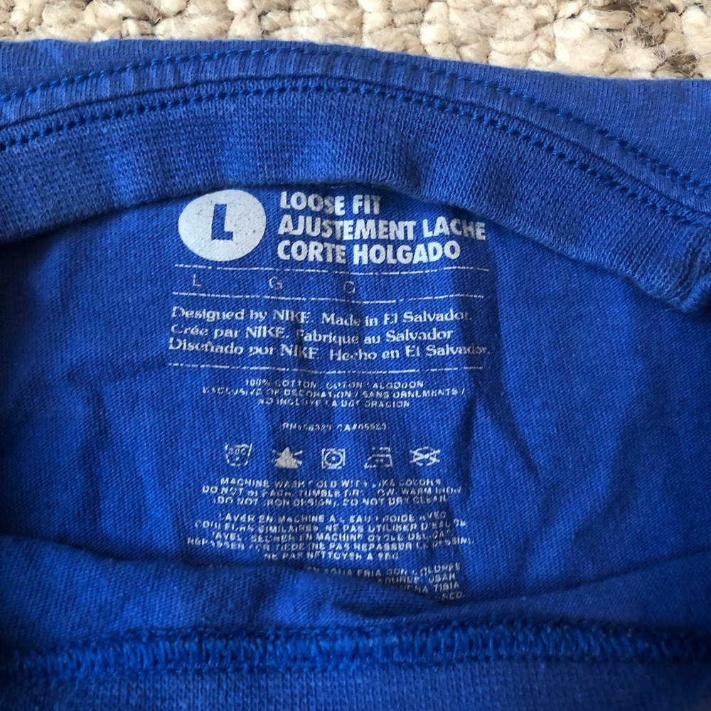 Old Nike shirt, size large